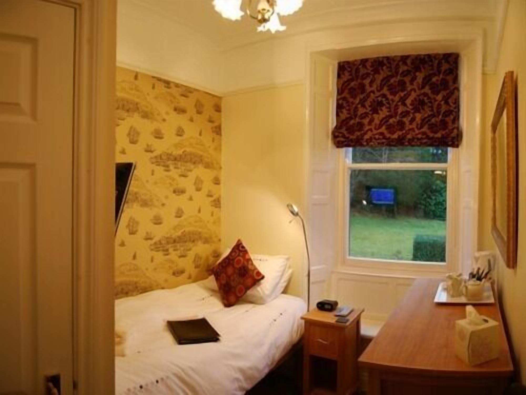 พาว เฮาส์ Bed & Breakfast พอร์ทินสเกล ภายนอก รูปภาพ